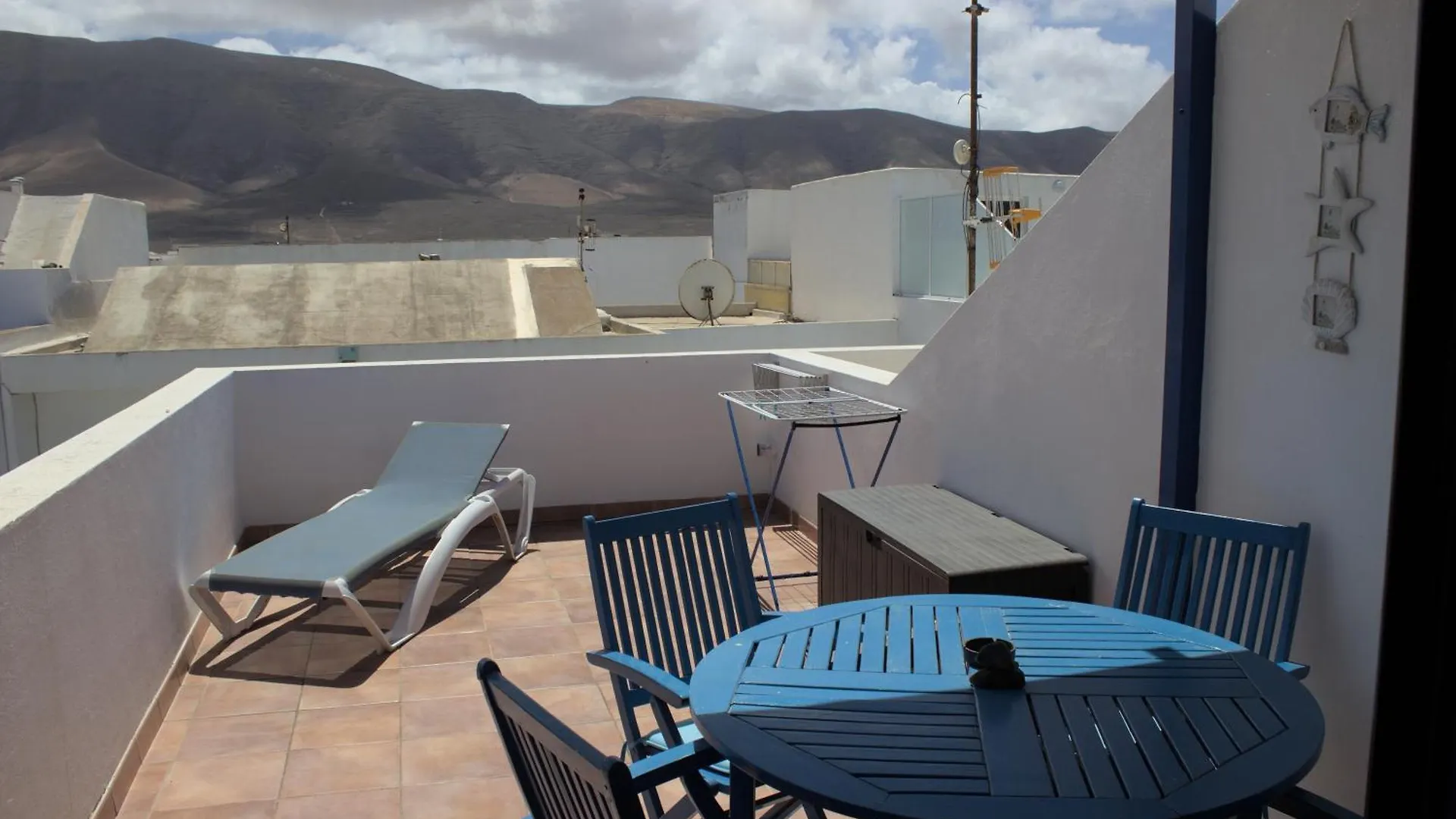 Casa Noah Famara Apartment Spain